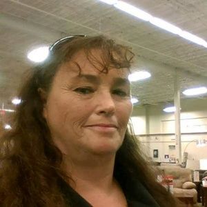 Meet your Posher, Lynda